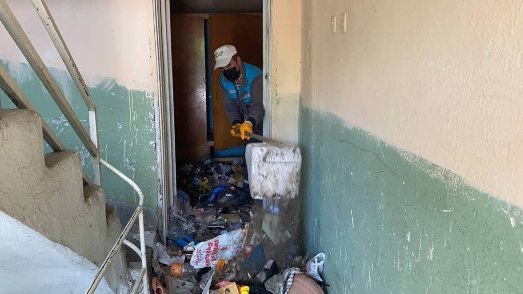 Kiraya verdiği evin son halini gören kadın, hüngür hüngür ağladı! Bu kadarını hiç kimse tahmin edemezdi 11